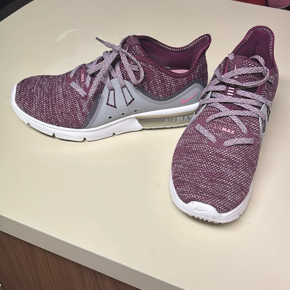 Nike air max shoes